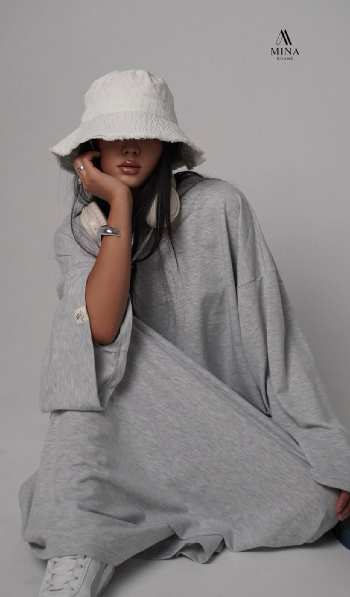 NURA Robe